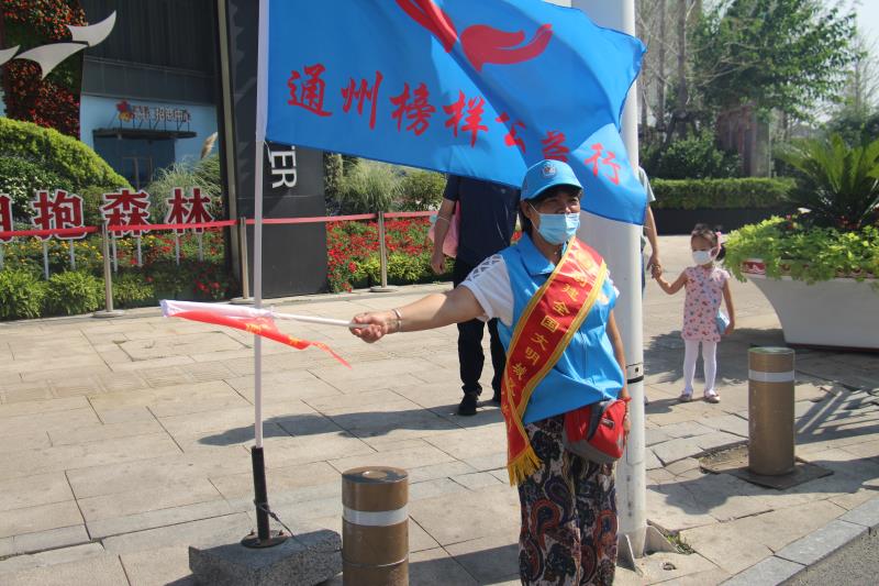 <strong>熟女操大肥屄</strong>